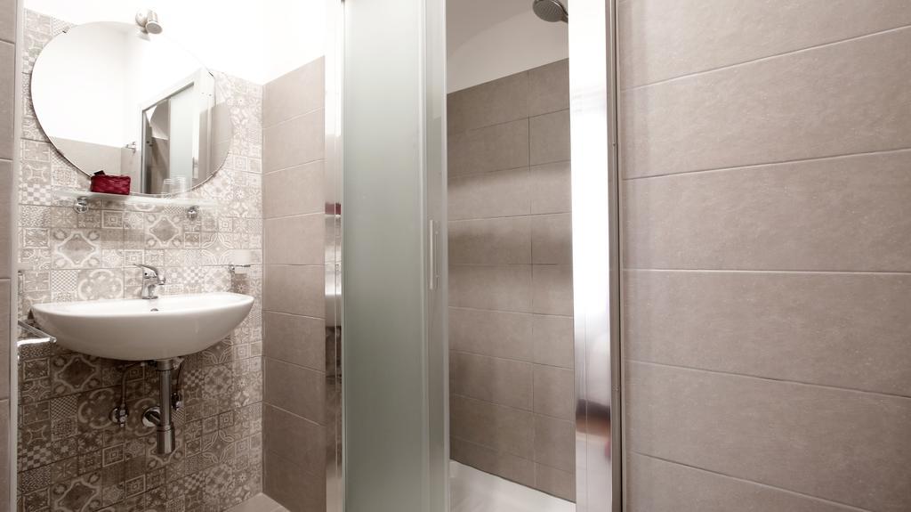 Hotel Domus Flaviae Rzym Zewnętrze zdjęcie